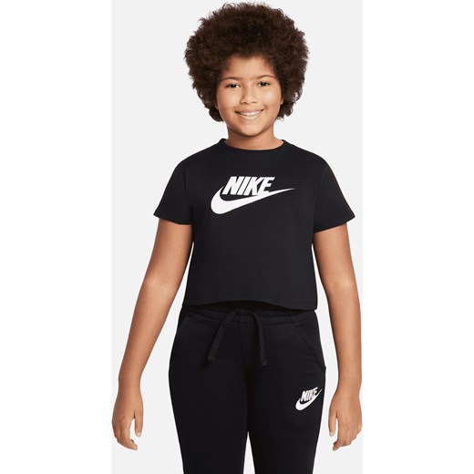Krótki T-shirt dla dużych dzieci (dziewcząt) Nike Sportswear - Czerń ze sklepu Nike poland w kategorii Bluzki dziewczęce - zdjęcie 161525102