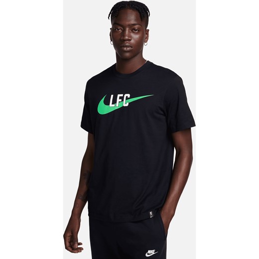 T-shirt męski Nike Liverpool F.C. Swoosh - Czerń ze sklepu Nike poland w kategorii T-shirty męskie - zdjęcie 161526173