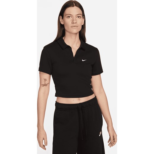 Damska koszulka polo z krótkim rękawem Nike Sportswear Essential - Czerń ze sklepu Nike poland w kategorii Bluzki damskie - zdjęcie 161526194