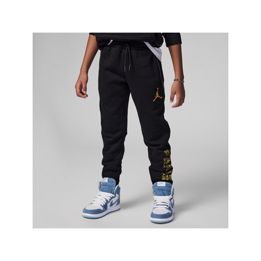Spodnie dla małych dzieci Jordan Paris Saint-Germain Fleece Pants - Czerń ze sklepu Nike poland w kategorii Spodnie chłopięce - zdjęcie 161526840