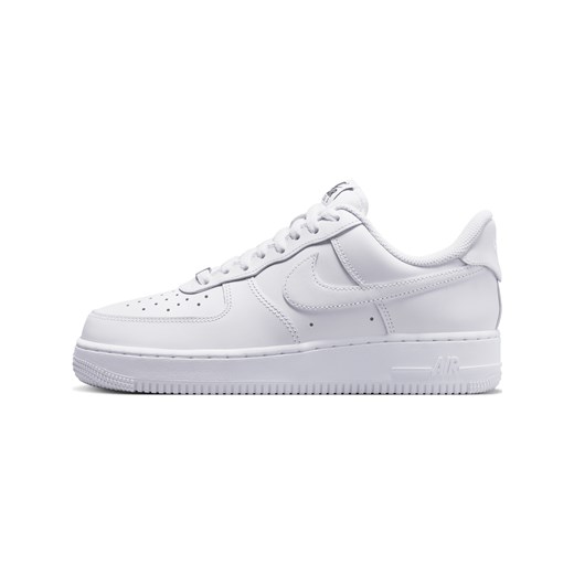 Buty sportowe damskie Nike do koszykówki air force białe sznurowane na płaskiej podeszwie 