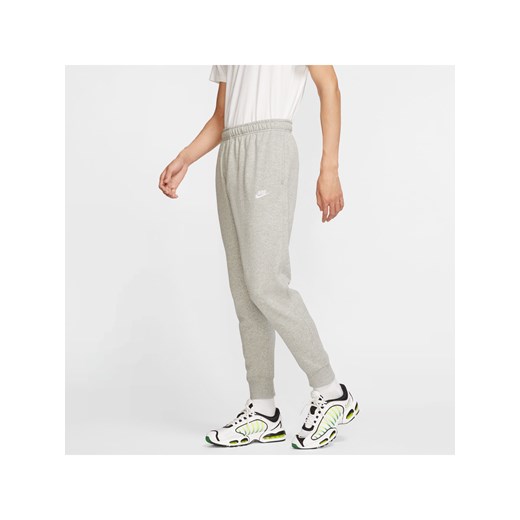 Męskie joggery Nike Sportswear Club - Szary ze sklepu Nike poland w kategorii Spodnie męskie - zdjęcie 161528234
