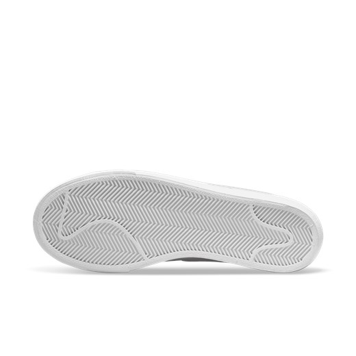 Buty sportowe damskie Nike wiązane białe 