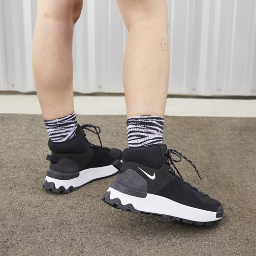 Buty sportowe damskie Nike czarne wiązane 
