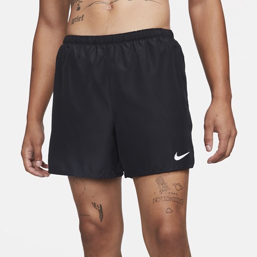 Męskie spodenki do biegania z wszytą bielizną 13 cm Nike Challenger - Czerń Nike XL Nike poland