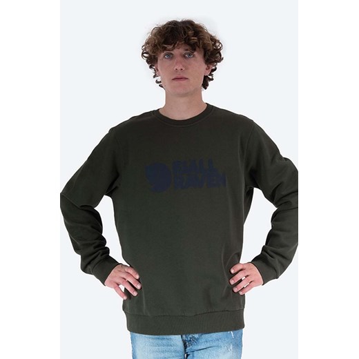 Fjallraven bluza bawełniana Logo Sweater męska kolor zielony z aplikacją F84142-345 ze sklepu ANSWEAR.com w kategorii Bluzy męskie - zdjęcie 161583191