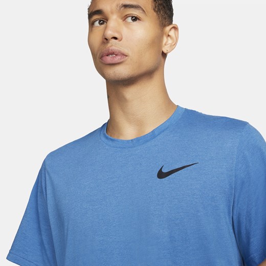 T-shirt męski Nike w sportowym stylu 