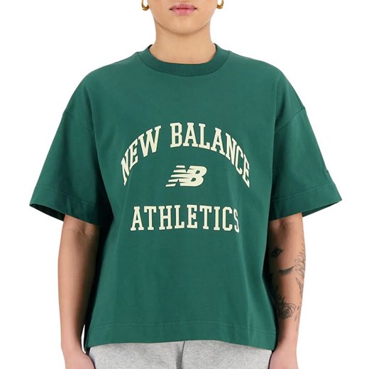 Koszulka New Balance WT33551NWG - zielona ze sklepu streetstyle24.pl w kategorii Bluzki damskie - zdjęcie 161634491