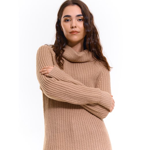 Sweter damski Gate casualowy z golfem 