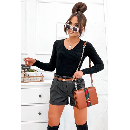 Sweter damski Olika na jesień w serek 