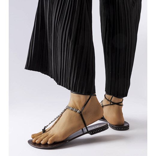 Czarne sandałki z cyrkoniami Troghi ze sklepu gemre w kategorii Sandały damskie - zdjęcie 161844300