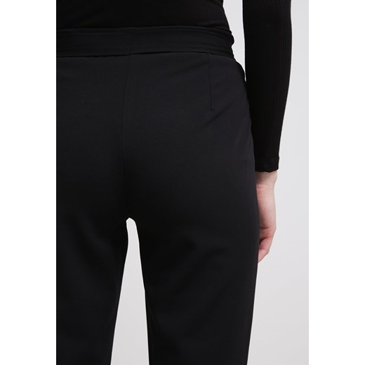 Vero Moda VMGABY Spodnie materiałowe black zalando  mat