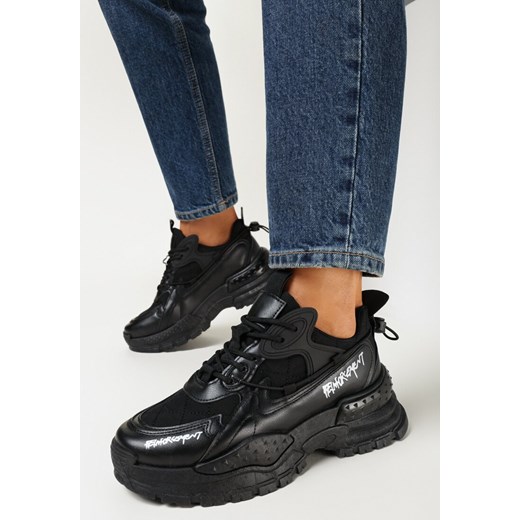 Czarne Sneakersy Ozdobione Napisami i Tłoczeniami na Podeszwie Virra ze sklepu born2be.pl w kategorii Buty sportowe damskie - zdjęcie 161863590