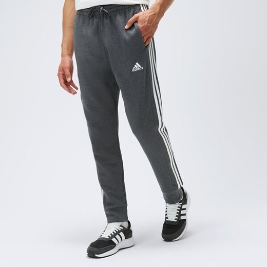 adidas spodnie m 3s ft tc pt ic9408 ze sklepu 50style.pl w kategorii Spodnie męskie - zdjęcie 161940092