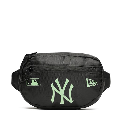 Saszetka nerka New Era Mlb Micro Waist Bag Czarny New Era one size eobuwie.pl