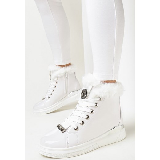 Botki Born2be białe casualowe sznurowane 