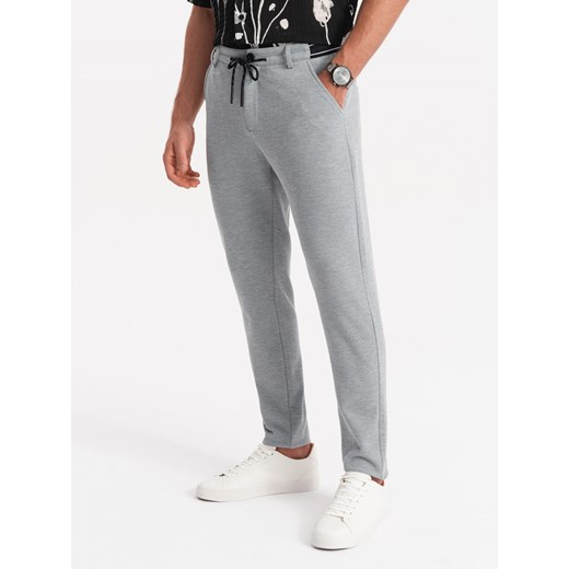 Dzianinowe spodnie męskie z gumką w pasie -  jasnoszare V1 OM-PACP-0116 ze sklepu ombre w kategorii Spodnie męskie - zdjęcie 162057861