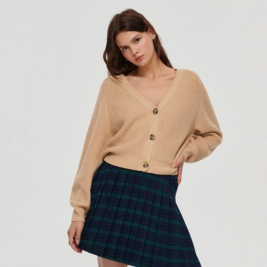 Sweter damski House z dekoltem v