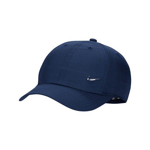 Dziecięca czapka z metalowym logo Swoosh Nike Dri-FIT Club - Niebieski ze sklepu Nike poland w kategorii Czapki dziecięce - zdjęcie 162119482