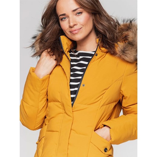 Zimowa żółta kurtka z naturalnym futrem Perso Perso M Eye For Fashion