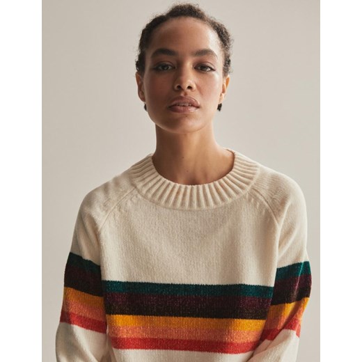 Sweter damski Diverse z okrągłym dekoltem 