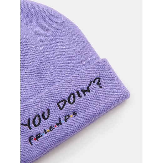 Sinsay - Czapka beanie Friends - fioletowy Sinsay Jeden rozmiar Sinsay