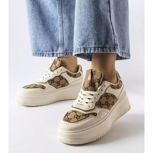 Inna Beżowe sneakersy zdobione monogramem Conte beżowy 38 ButyModne.pl