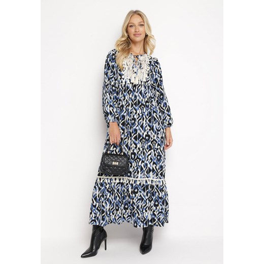 Granatowo-Niebieska Rozkloszowana Sukienka Maxi z Falbanką Tinamessa ze sklepu Born2be Odzież w kategorii Sukienki - zdjęcie 162346632