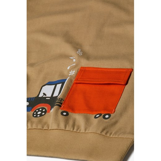 Beżowa bluzka chłopięca bawełniana z samochodem 5.10.15. 122 promocja 5.10.15