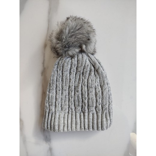szara czapka zimowa valeria z drobnym splotem ze sklepu STYLOWO w kategorii Czapki zimowe damskie - zdjęcie 162513452