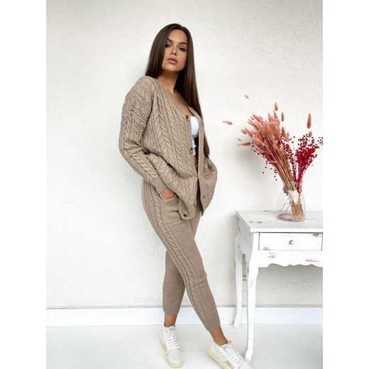 SWETERKOWY KOMPLET DRES PATSY KARDIGAN + SPODNIE MIELCZARKOWSKI POLSKI PRODUKT - Mielczarkowski uniwersalny STYLOWO