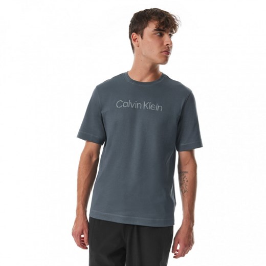 Męska koszulka treningowa Calvin Klein Men 00GMF3K133 - niebieska Calvin Klein L Sportstylestory.com
