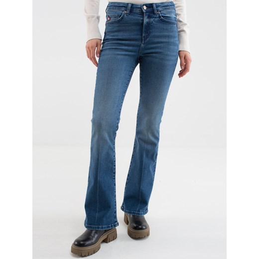 Spodnie jeans damskie z rozszerzaną nogawką Clara Flare 302 ze sklepu Big Star w kategorii Jeansy damskie - zdjęcie 162737631