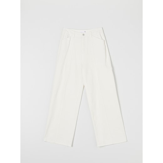 Białe spodnie damskie Sinsay 