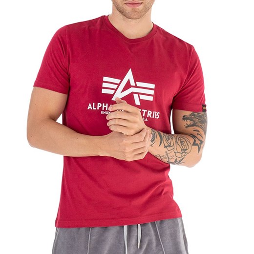 Koszulka Alpha Industries Basic T-shirt 100501523 - czerwona ze sklepu streetstyle24.pl w kategorii T-shirty męskie - zdjęcie 162801273