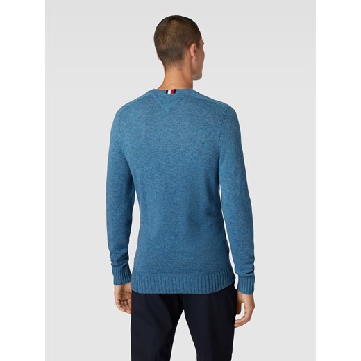 Sweter z dzianiny z wyhaftowanym logo model ‘MERINO’ Tommy Hilfiger XXL Peek&Cloppenburg  promocyjna cena