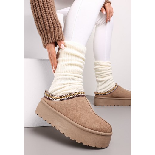 Ciemnobeżowe Krótkie Śniegowce na Platformie Ozdobione Haftowaną Lamówką Brandise ze sklepu renee.pl w kategorii Śniegowce damskie - zdjęcie 162843261