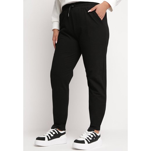 Czarne Spodnie Dresowe Joggery z Wsuwanymi Kieszeniami Davidora ze sklepu Born2be Odzież w kategorii Spodnie damskie - zdjęcie 162845142