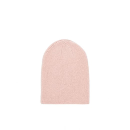 Cropp - Jasnoróżowa czapka basic beanie - różowy ze sklepu Cropp w kategorii Czapki zimowe damskie - zdjęcie 162847814