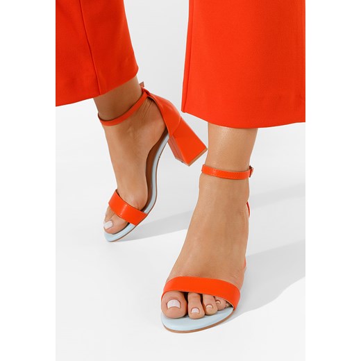 Pomarańczowe sandały na słupku Vorona ze sklepu Zapatos w kategorii Sandały damskie - zdjęcie 162858622