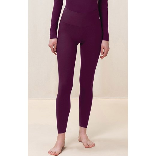 Triumph leggingsy damskie fioletowe Flex Smart EX 10213428, Kolor śliwkowy, Rozmiar S, Triumph ze sklepu Intymna w kategorii Spodnie damskie - zdjęcie 162948872