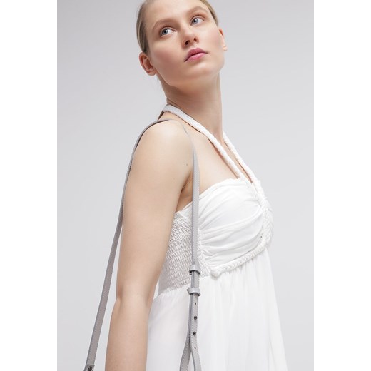 Molly Bracken Długa sukienka blanc zalando bezowy mat