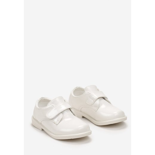 Półbuty dziecięce Born2be na rzepy 