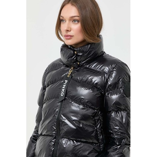 Pinko kurtka damska kolor czarny zimowa 101598.A11K ze sklepu ANSWEAR.com w kategorii Kurtki damskie - zdjęcie 163366514