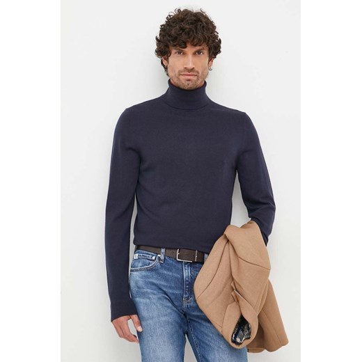 Calvin Klein sweter wełniany męski kolor granatowy lekki z golferm ze sklepu ANSWEAR.com w kategorii Swetry męskie - zdjęcie 163379663