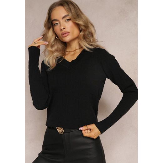 Czarny Klasyczny Sweter z Dekoltem V w Geometryczny Wzór Challo ze sklepu Renee odzież w kategorii Swetry damskie - zdjęcie 163435004