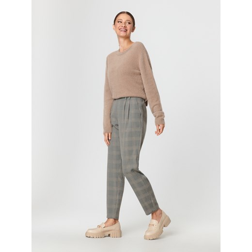 Sweter damski Sinsay zimowy