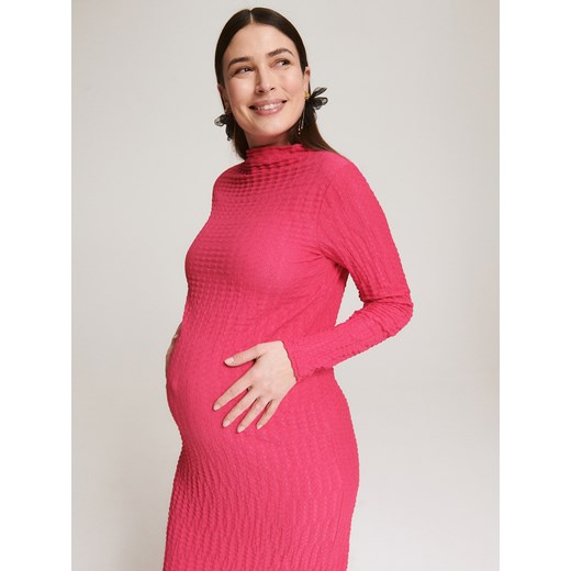 Reserved - Sukienka ze strukturalnej dzianiny - fuksja ze sklepu Reserved w kategorii Sukienki ciążowe - zdjęcie 163476811