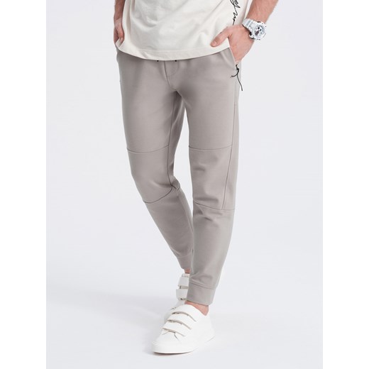 Spodnie męskie dresowe joggery - popielate V1 OM-PASK-0142 ze sklepu ombre w kategorii Spodnie męskie - zdjęcie 163491551