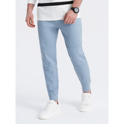 Spodnie męskie dresowe joggery na gumce z przeszyciami – jasnoniebieskie V2 OM-PASK-0142 ze sklepu ombre w kategorii Spodnie męskie - zdjęcie 163491573